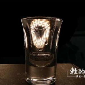 谷養康糧食酒測評：“以谷為名，以糧為本”，一款值得推薦的純糧白酒 ...