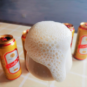喝啤酒還在對(duì)瓶吹嗎？快停下 別再糟蹋啤酒了！